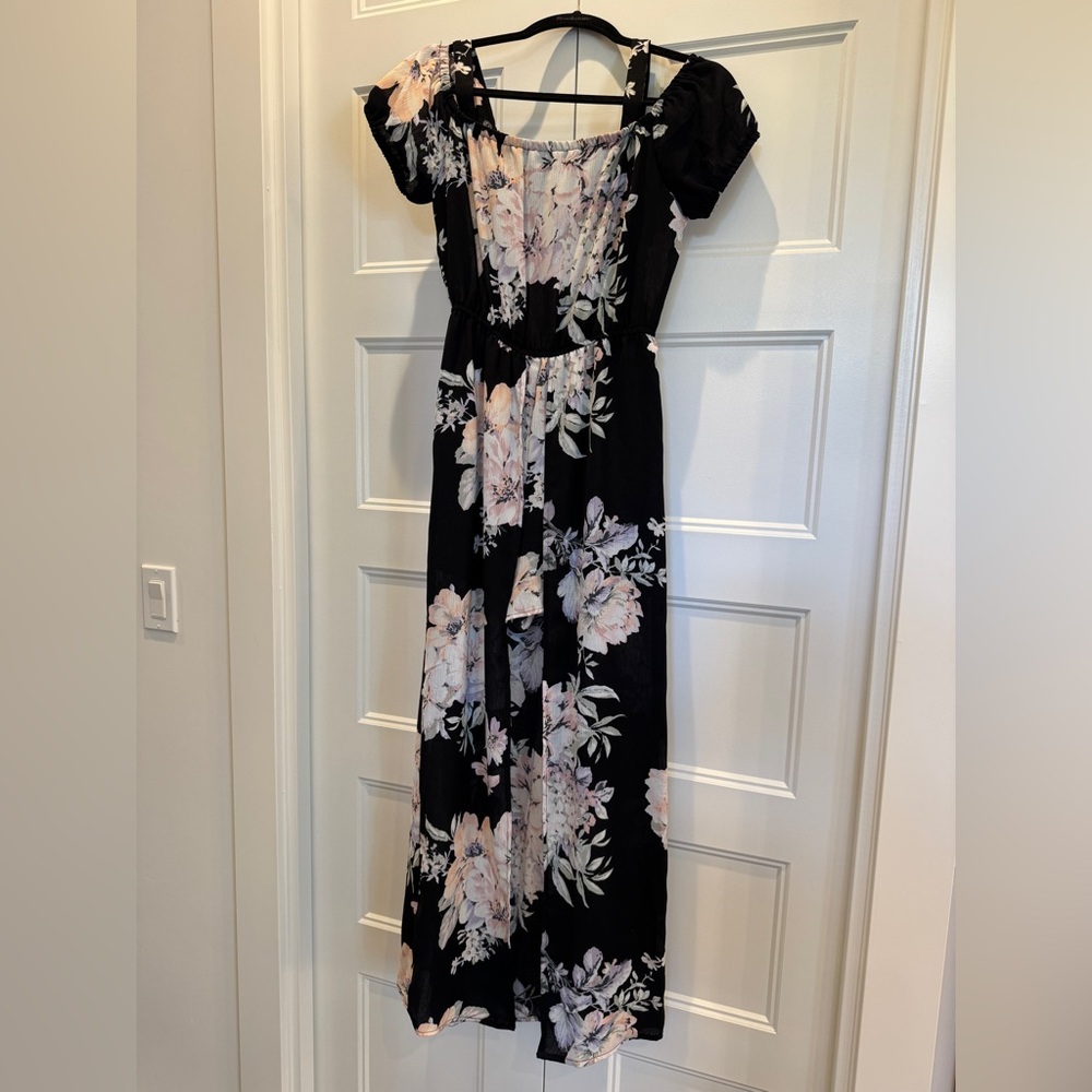 Floral‎ Black Dress